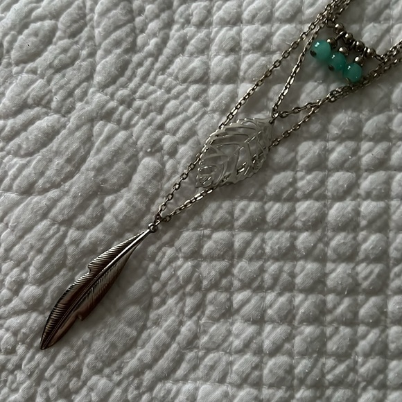 THREE CHAIN NECKLACE - Picture 3 of 5